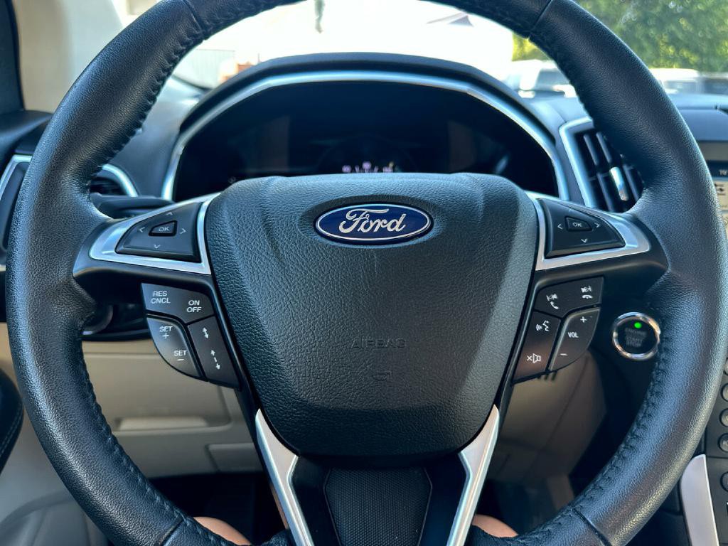 2018 Ford Edge Image 25