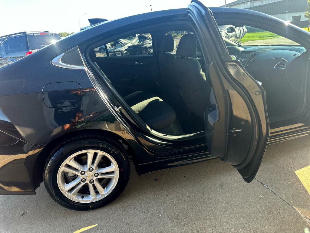 2016 Chevrolet Cruze Image 11