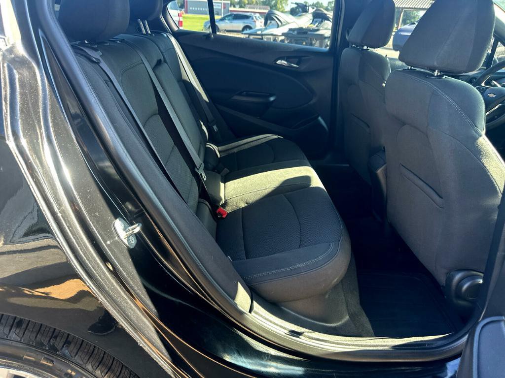 2016 Chevrolet Cruze Image 12