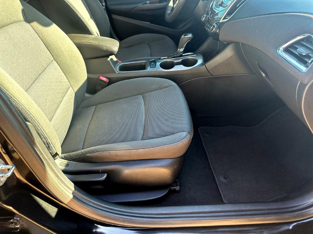2016 Chevrolet Cruze Image 15