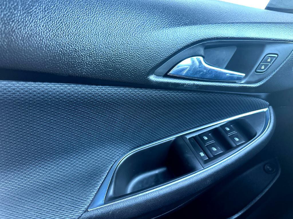 2016 Chevrolet Cruze Image 19