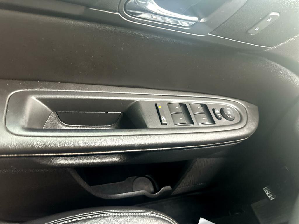 2013 GMC Acadia Image 23