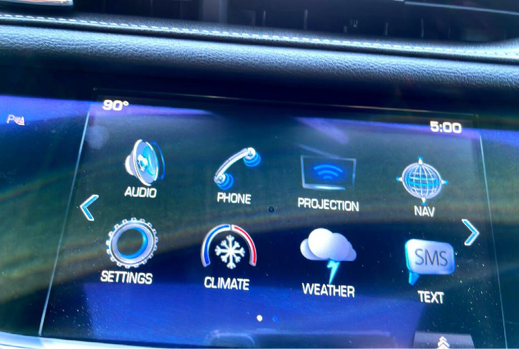 2017 Cadillac XT5 Image 12