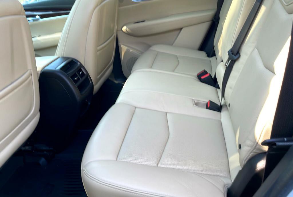 2017 Cadillac XT5 Image 24