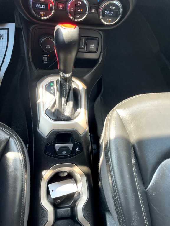 2017 Jeep Renegade Image 26