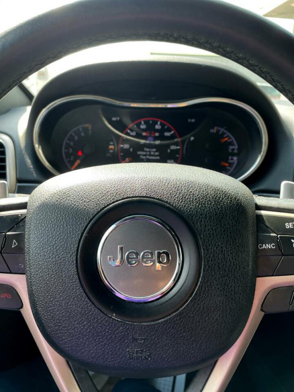 2015 Jeep Grand Cherokee Image 30