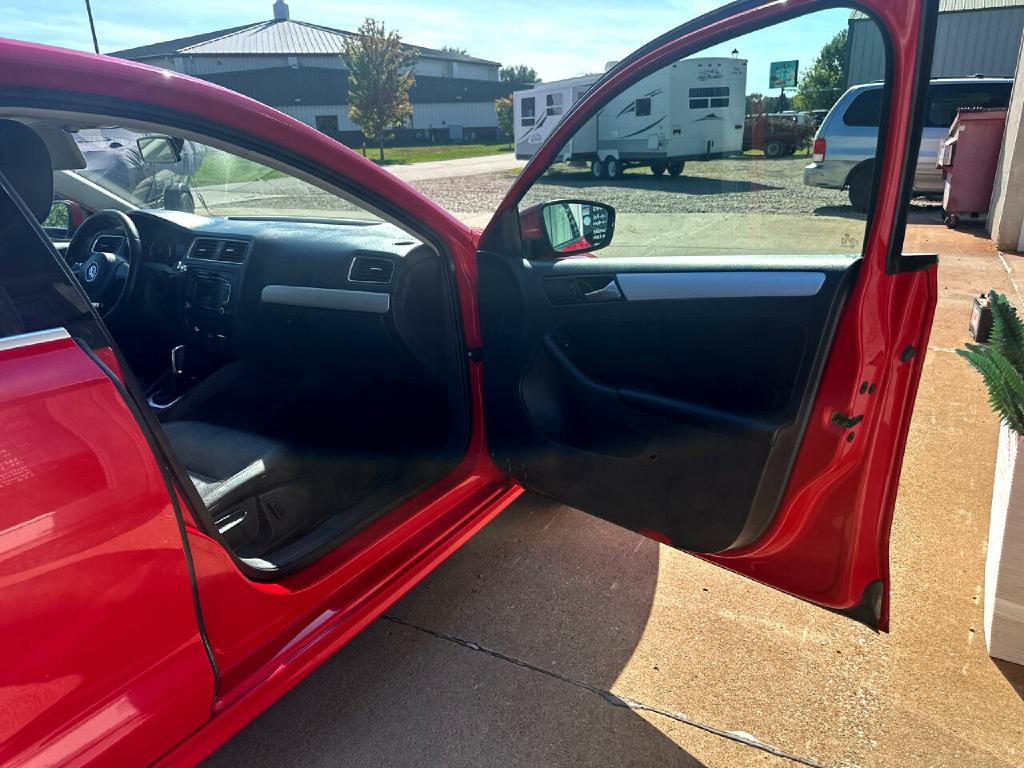 2014 Volkswagen Jetta Image 8