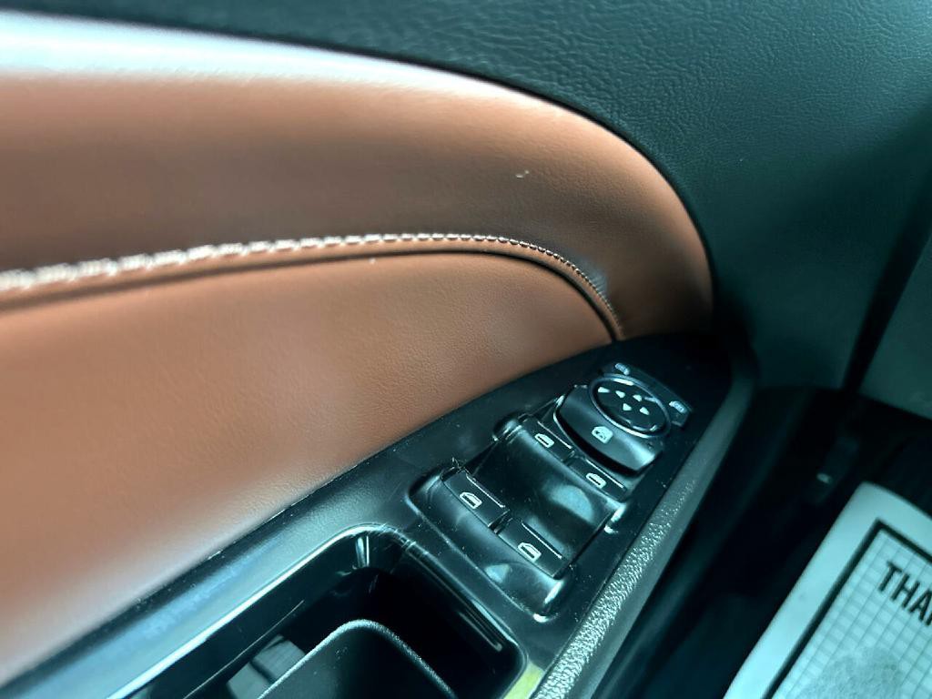 2016 Ford Fusion Image 17