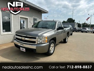 Image for 2008 Chevrolet Silverado 1500 Reg Cab 119.0 in LT w/1LT ID: 6882334