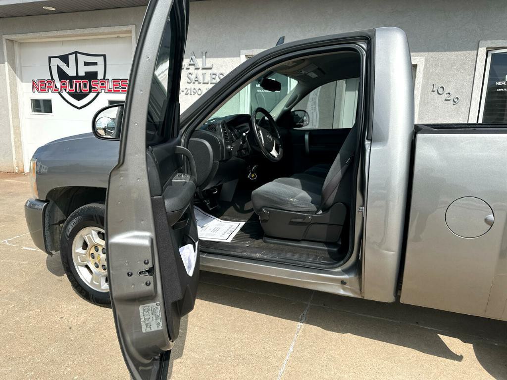 2008 Chevrolet Silverado 1500 Image 7