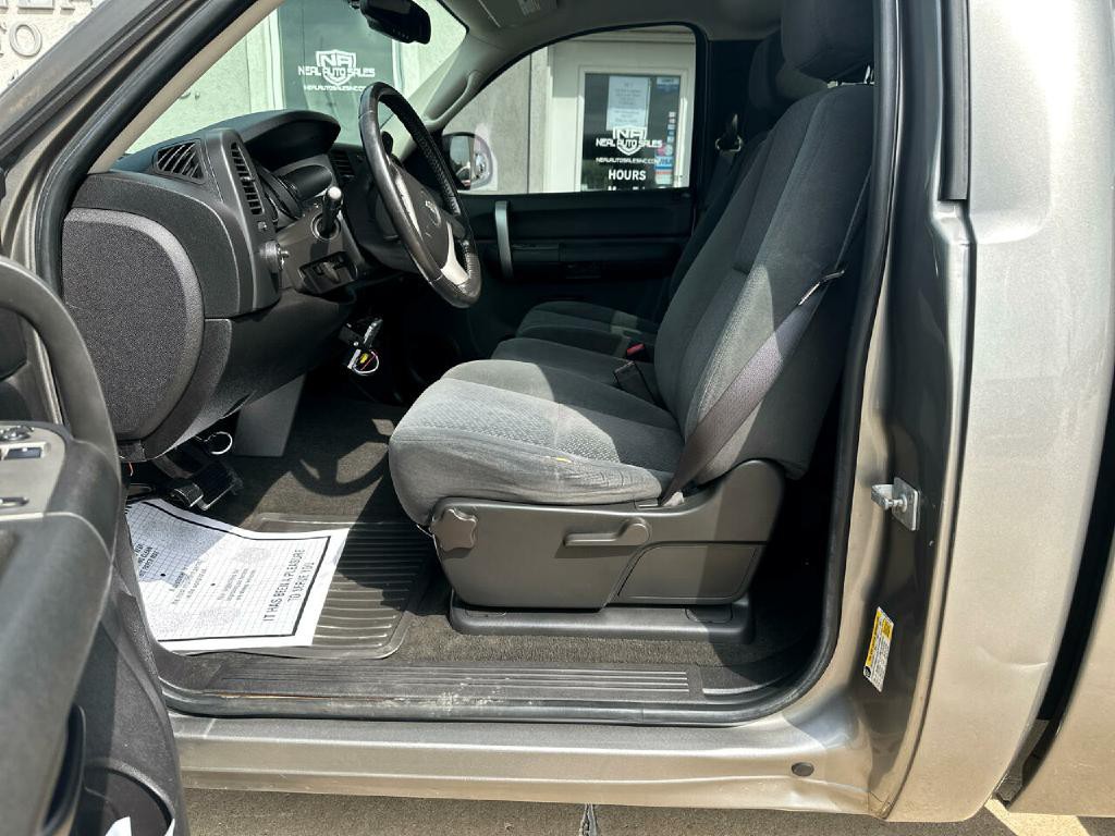 2008 Chevrolet Silverado 1500 Image 8