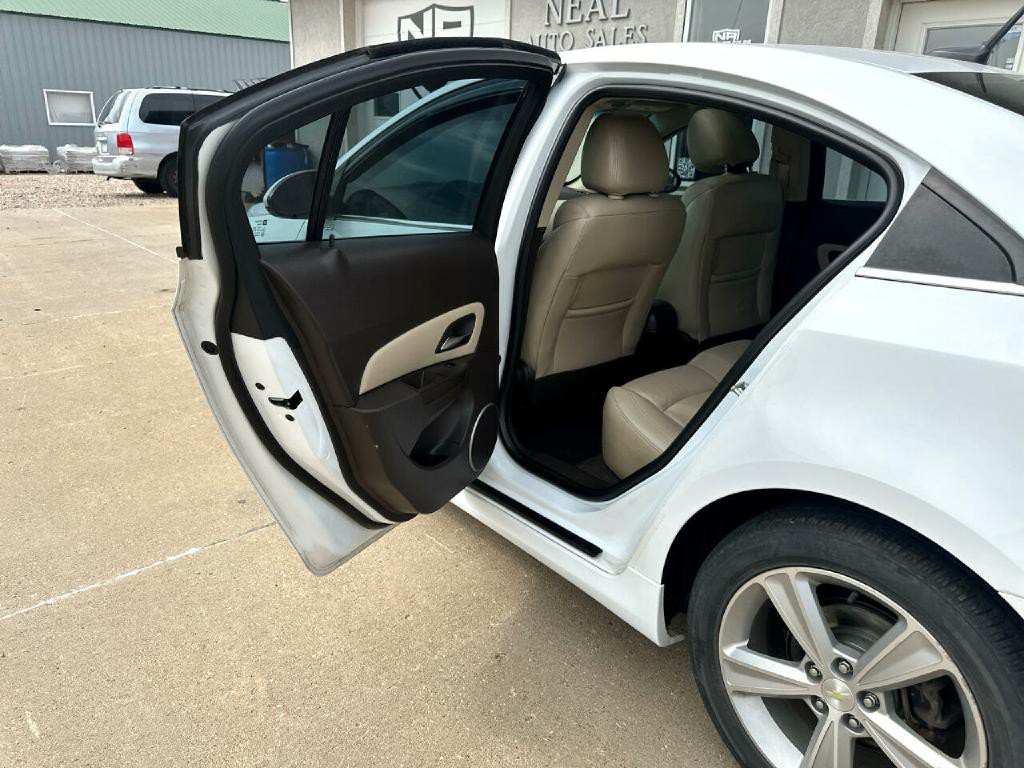 2014 Chevrolet Cruze Image 8
