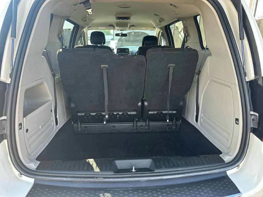 2013 Dodge Grand Caravan Image 6