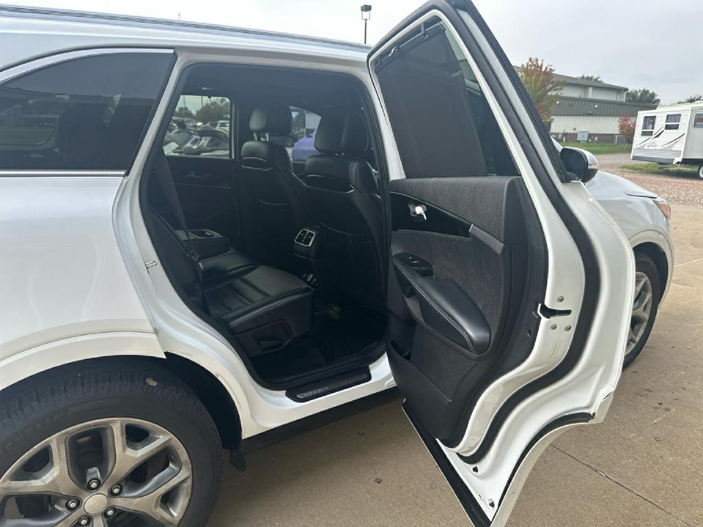 2016 Kia Sorento Image 15