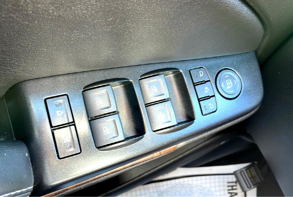 2020 Chevrolet Suburban Image 21