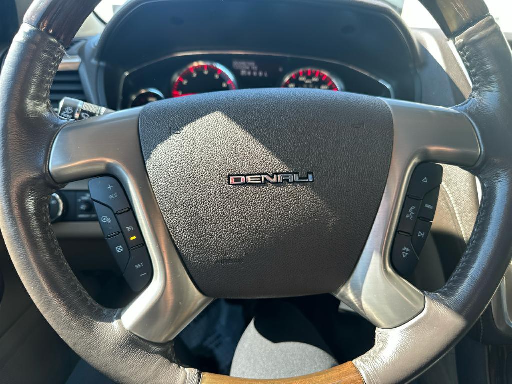 2015 GMC Acadia Image 17