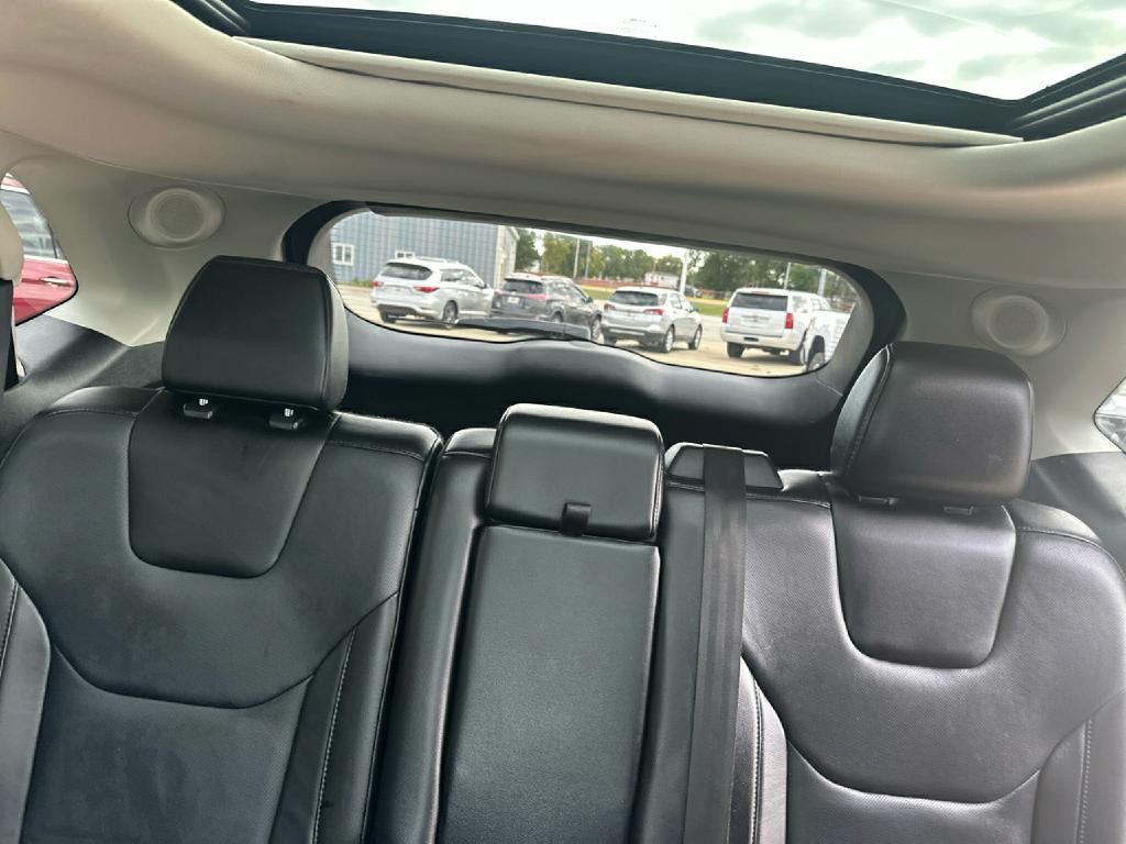 2016 Ford Edge Image 9