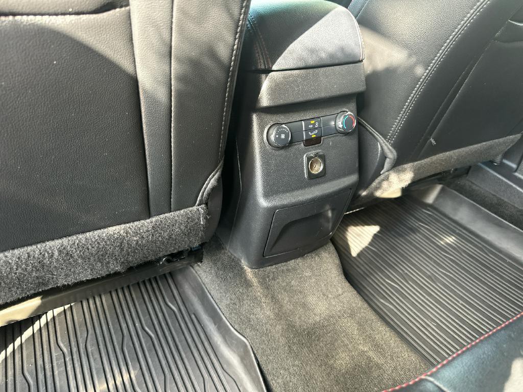 2017 Ford Explorer Image 13