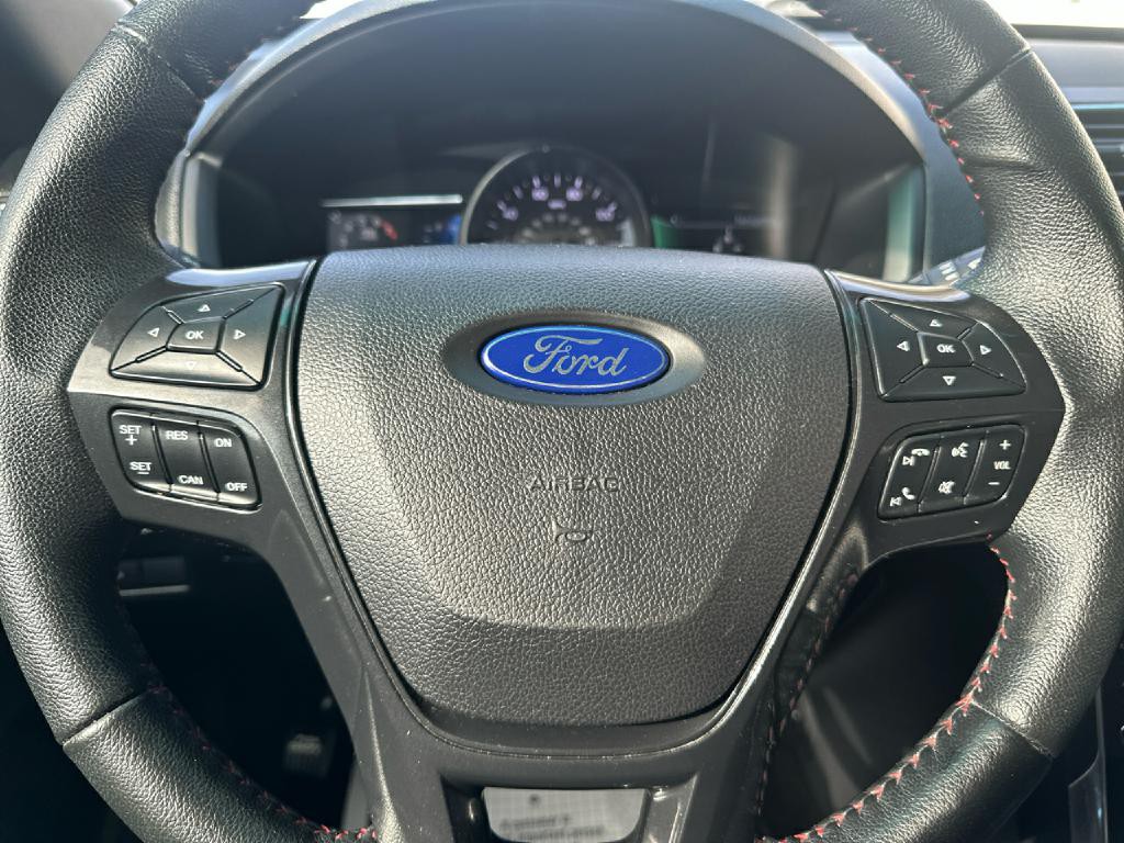 2017 Ford Explorer Image 23