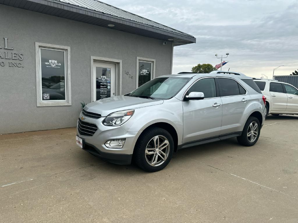 2016 Chevrolet Equinox Image 2
