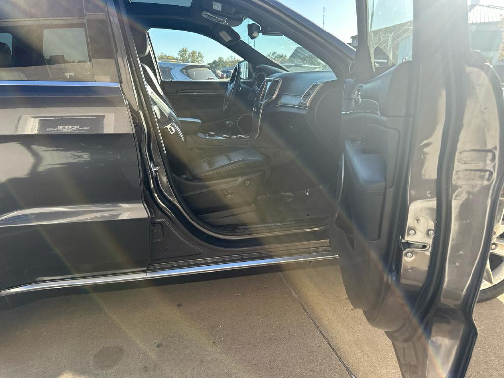 2015 Jeep Grand Cherokee Image 19