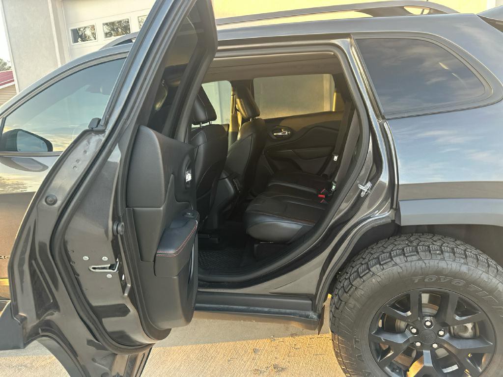 2016 Jeep Cherokee Image 7