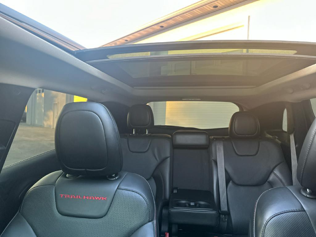 2016 Jeep Cherokee Image 27