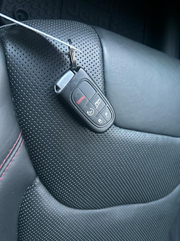 2016 Jeep Cherokee Image 29