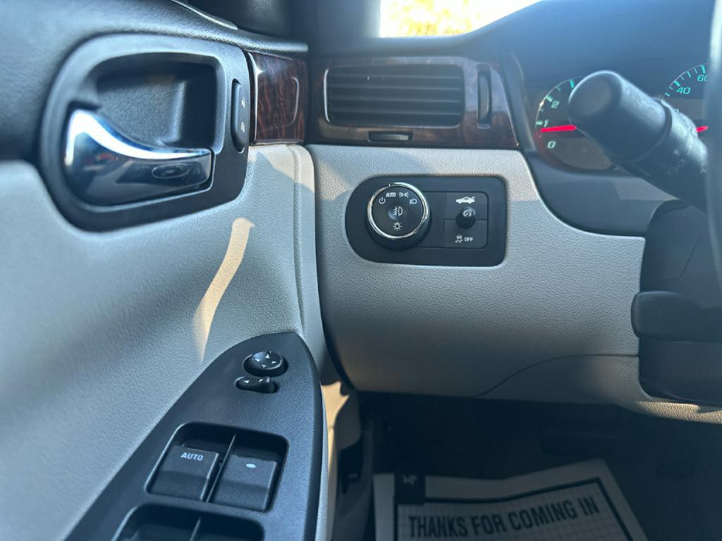 2014 Chevrolet Impala Image 17