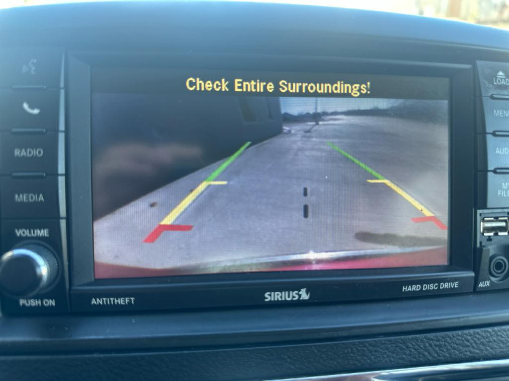 2014 Chrysler Town & Country Image 20