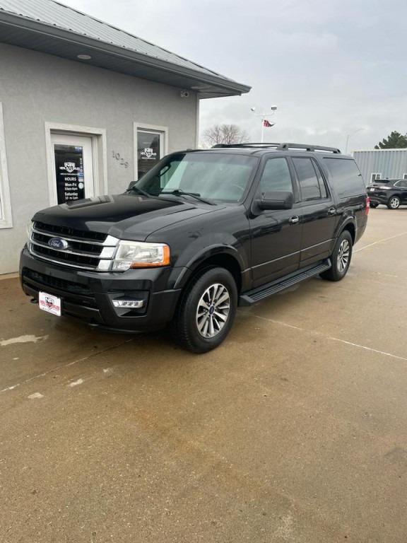 2015 Ford Expedition Image 2