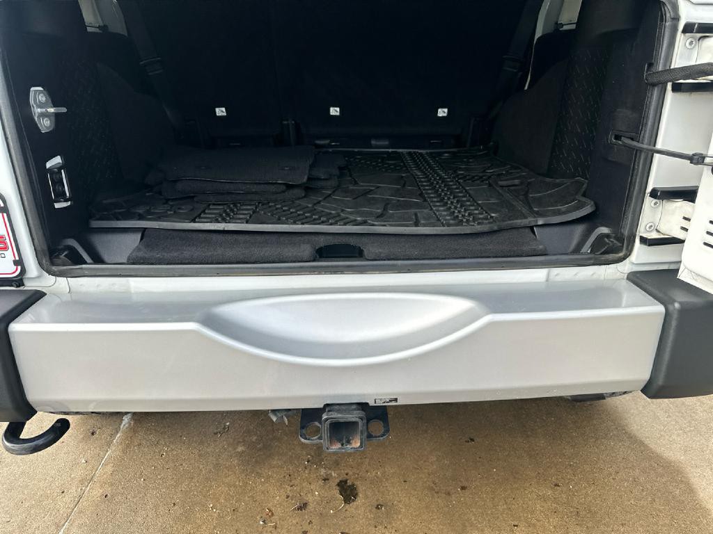 2015 Jeep Wrangler Unlimited Image 9