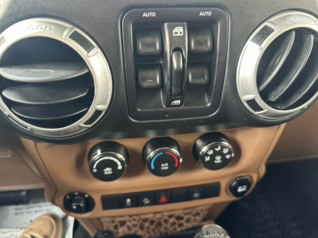 2015 Jeep Wrangler Unlimited Image 27