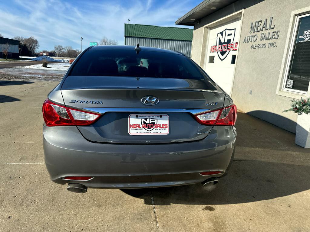 2011 Hyundai Sonata Image 5