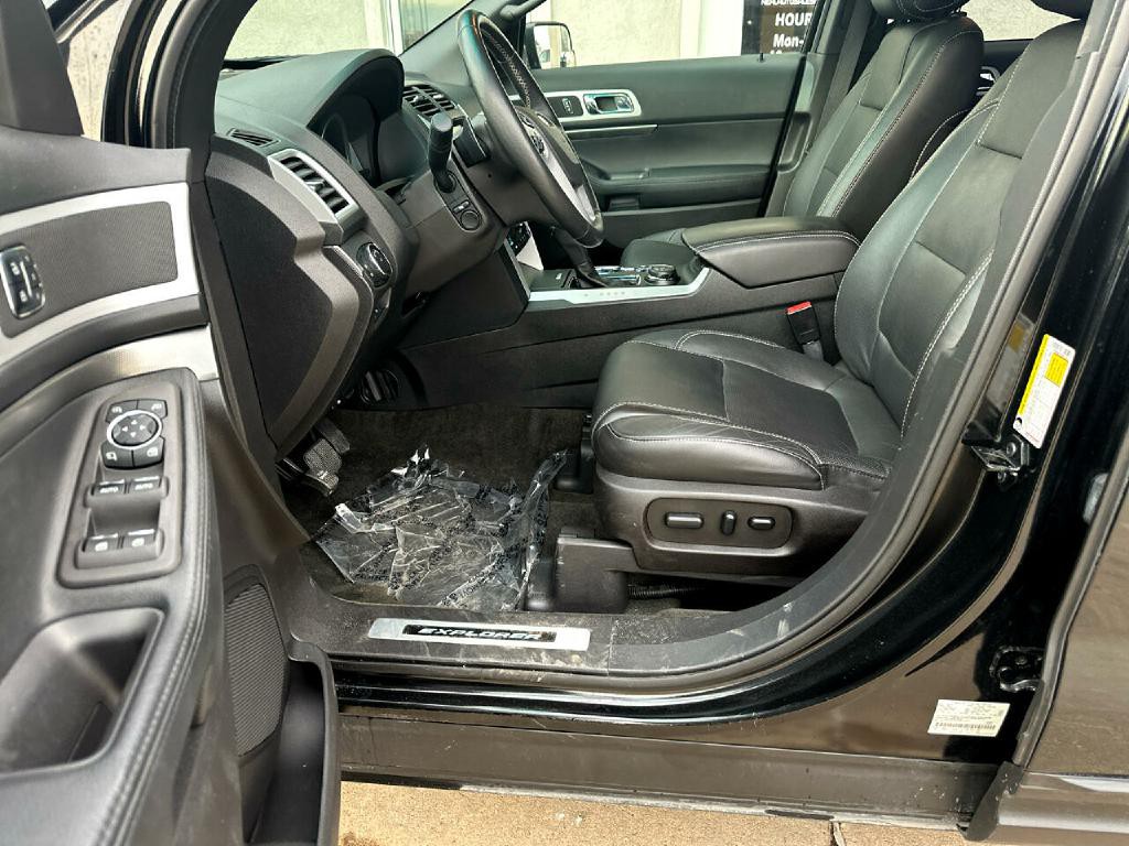 2015 Ford Explorer Image 12