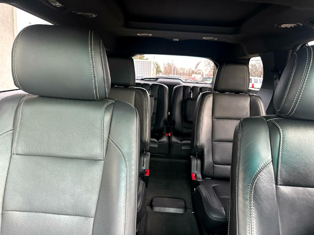 2015 Ford Explorer Image 17