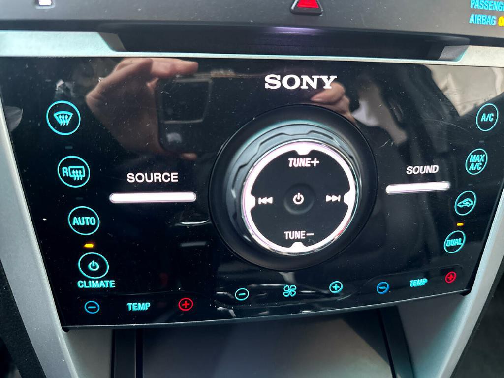 2015 Ford Explorer Image 23