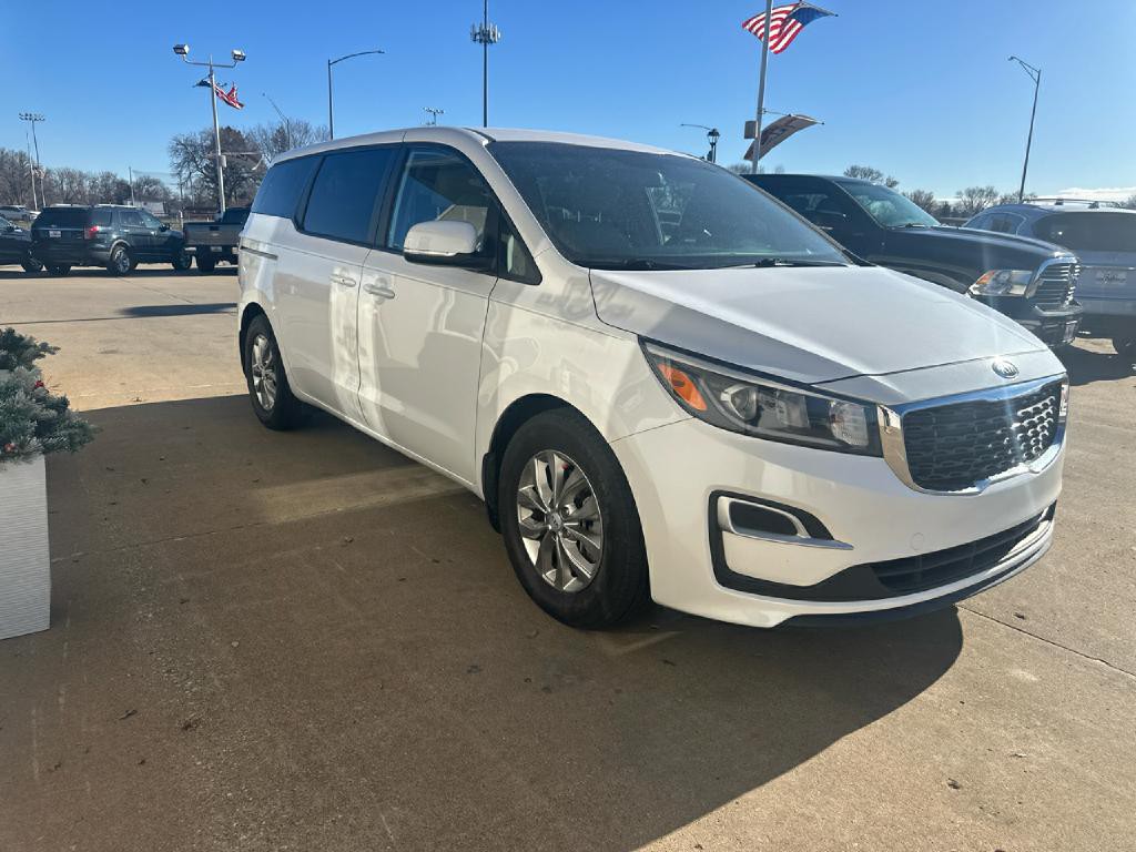 2020 Kia Sedona Image 4