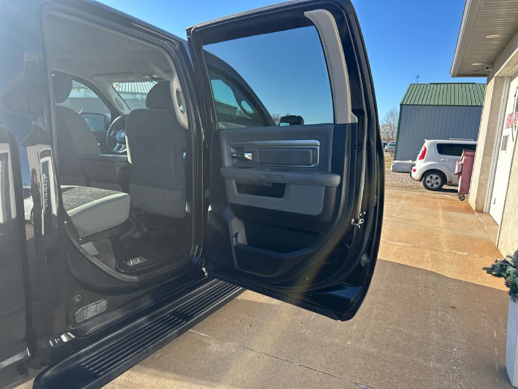 2018 RAM 1500 Image 12