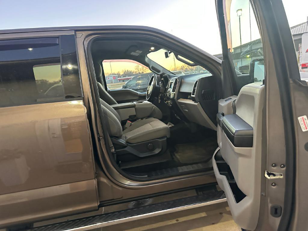 2017 Ford F-150 Image 16