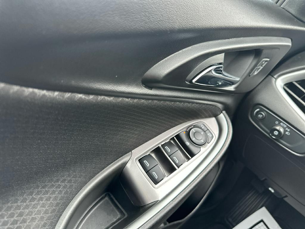 2018 Chevrolet Malibu Image 18