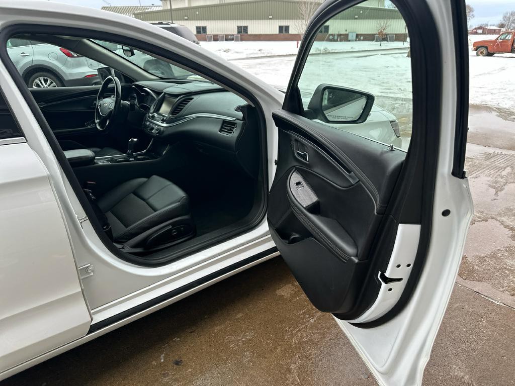 2018 Chevrolet Impala Image 14