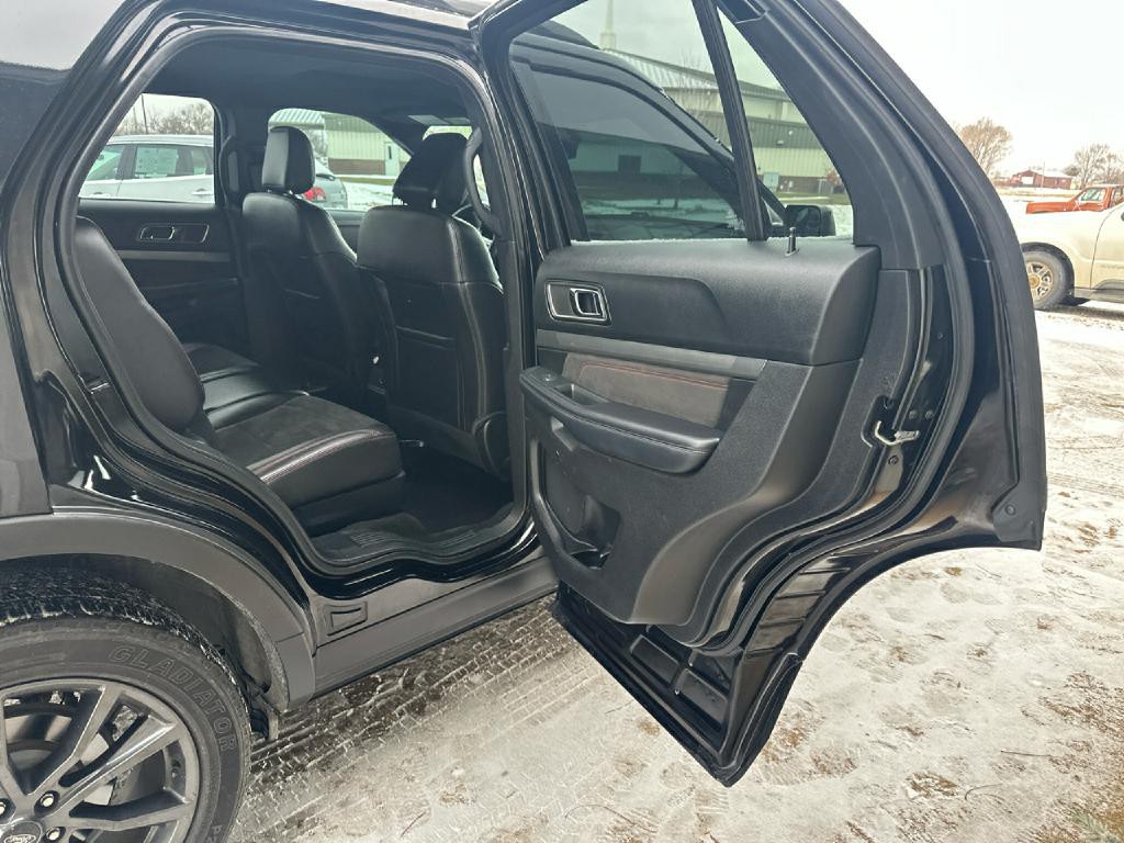 2018 Ford Explorer Image 14