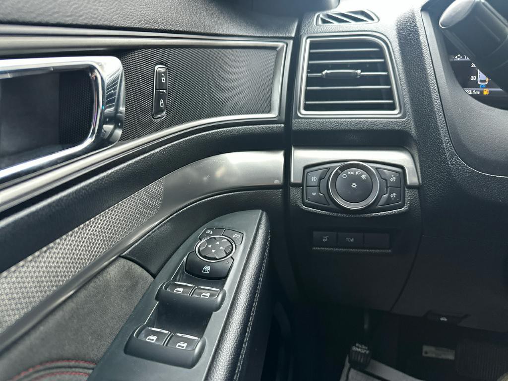 2018 Ford Explorer Image 29