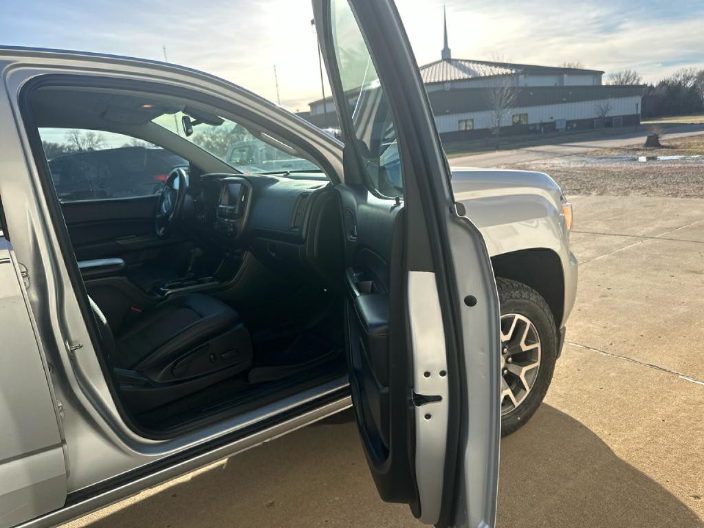 2016 GMC Canyon Image 14