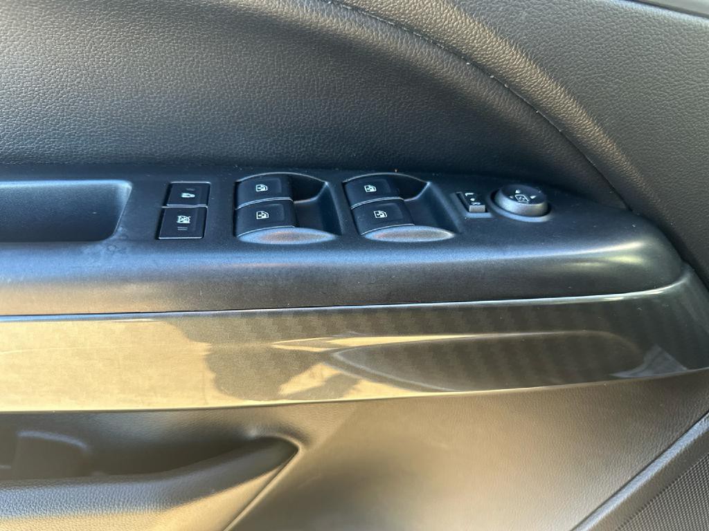 2016 GMC Canyon Image 16