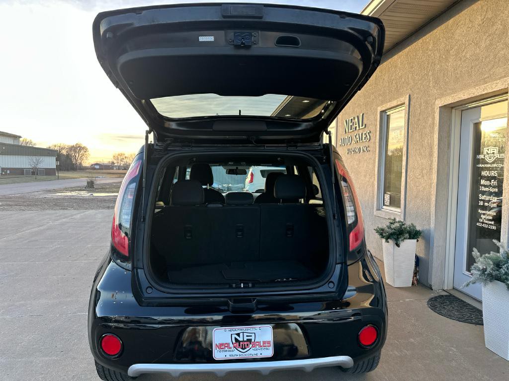 2017 Kia Soul Image 6