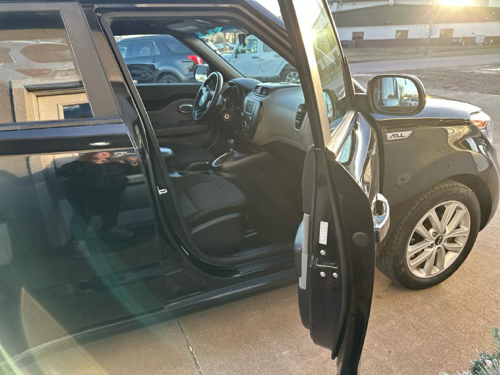 2017 Kia Soul Image 14