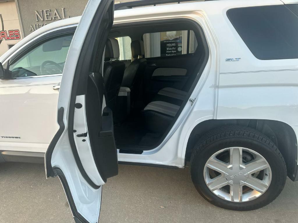 2010 GMC Terrain Image 9