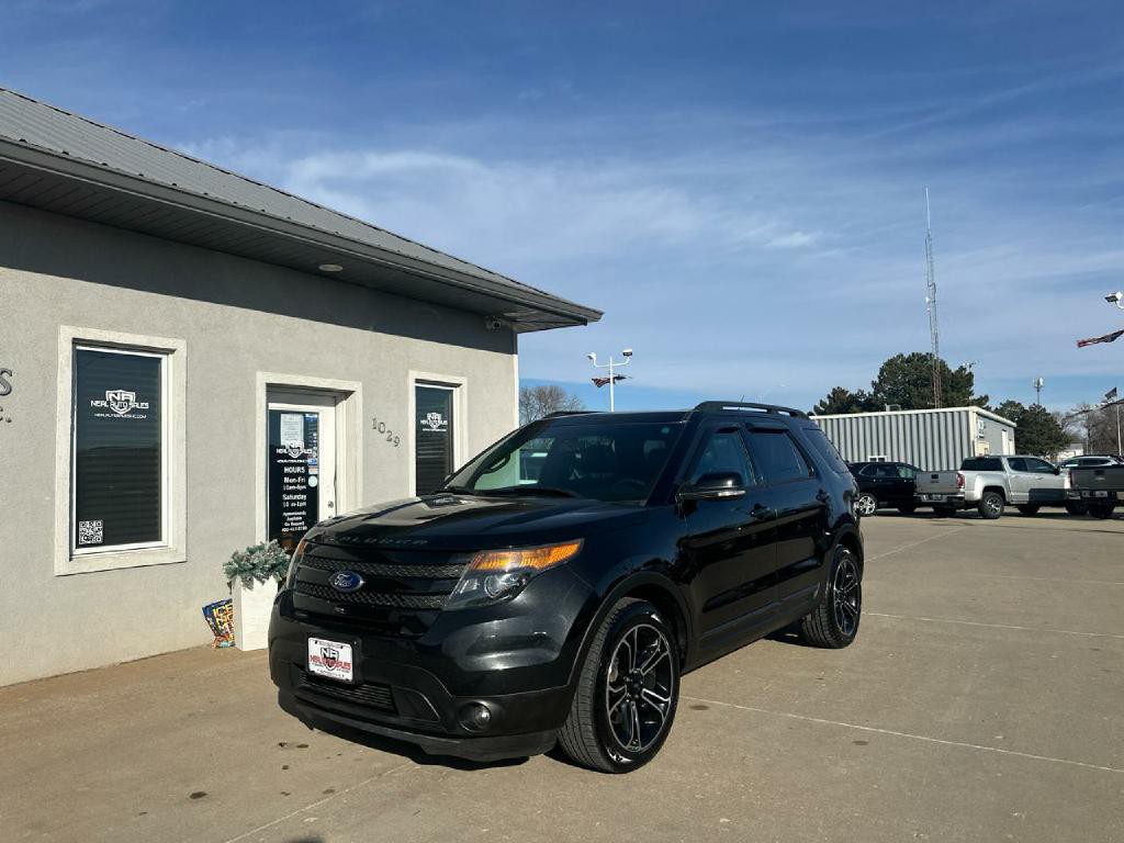 2015 Ford Explorer Image 2